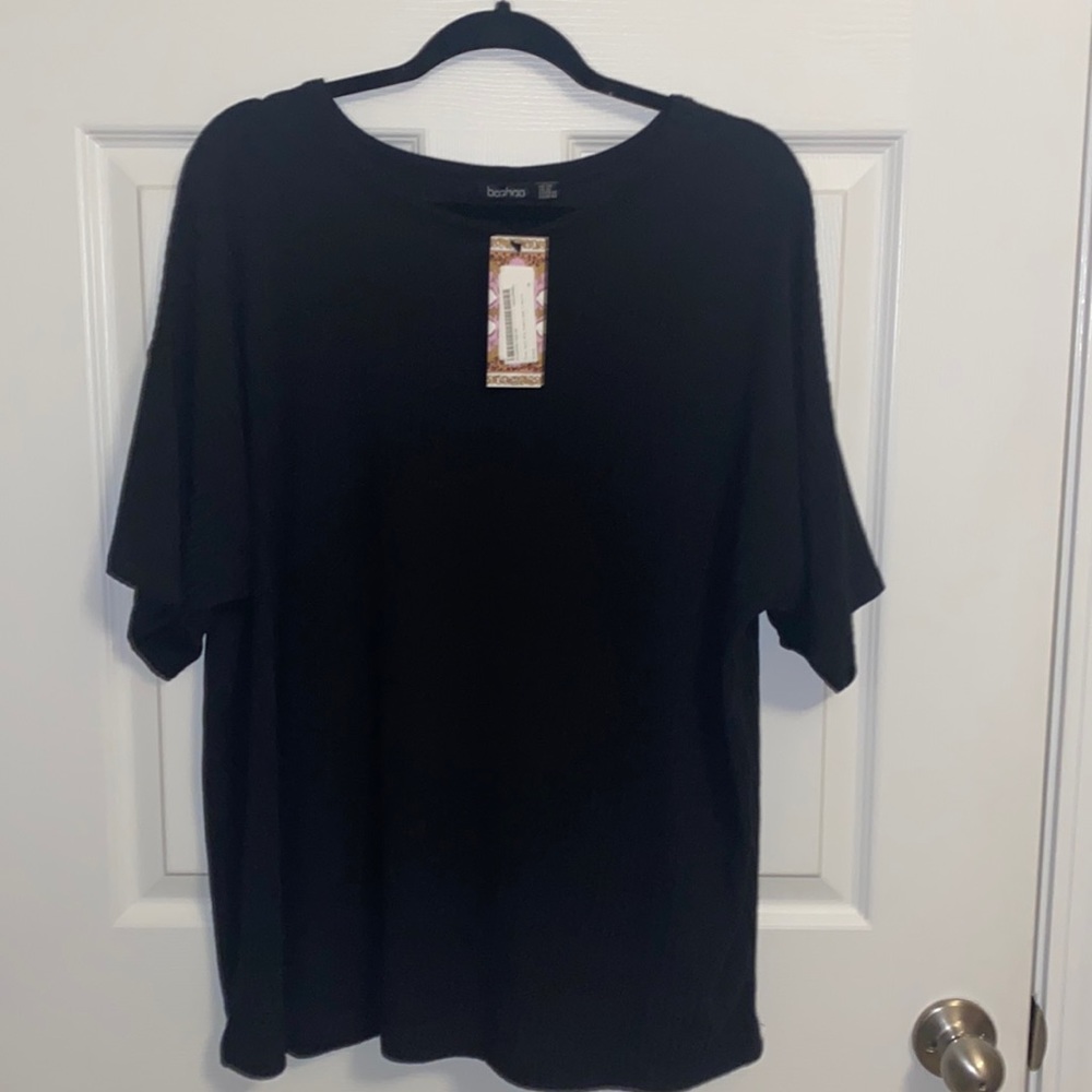 Boohoo black shirt sleeve tee.
